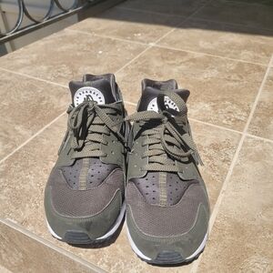 Mens Nike Huaraches